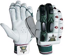 Dukes Aerolite 2 Batting Gloves 